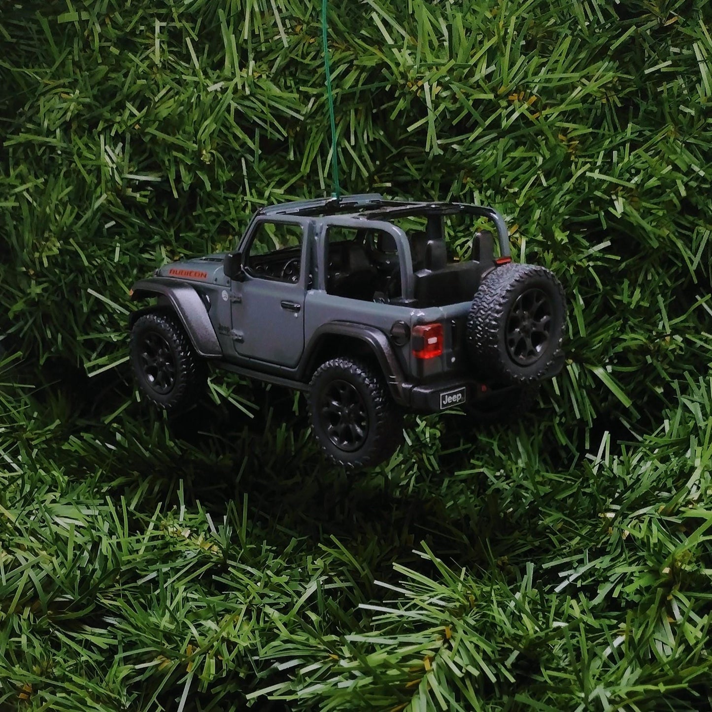 JEEP Wrangler Christmas Ornament OPEN TOP Gift Idea Fun Xmas tree Decoration 5 inch 2018 dark grey gray