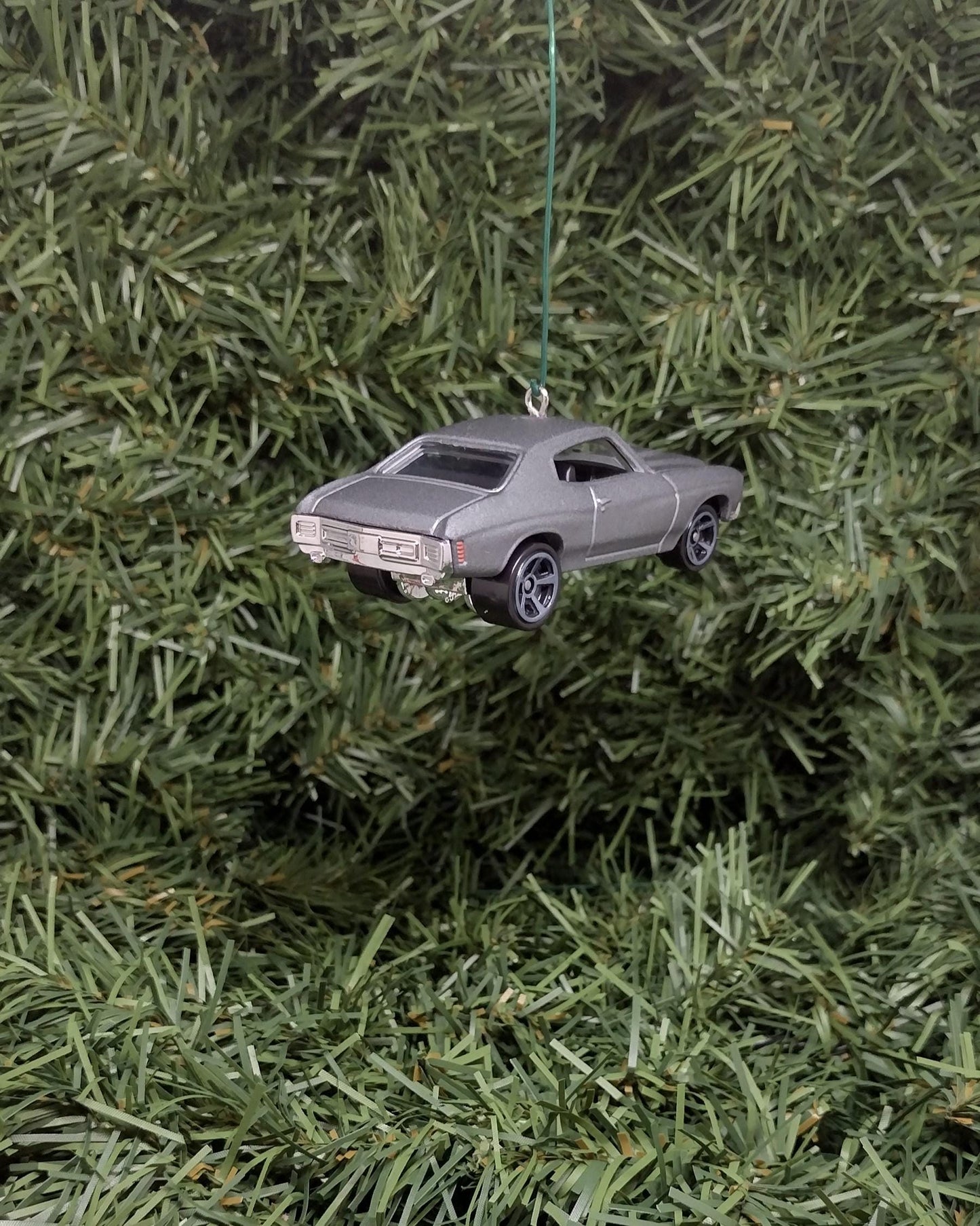 Chevy Chevelle SS 1970 Ornament Christmas Tree Decoration Fun Gift For Car Enthusiast Chevrolet Unique Xmas Gift Idea Flat Gray
