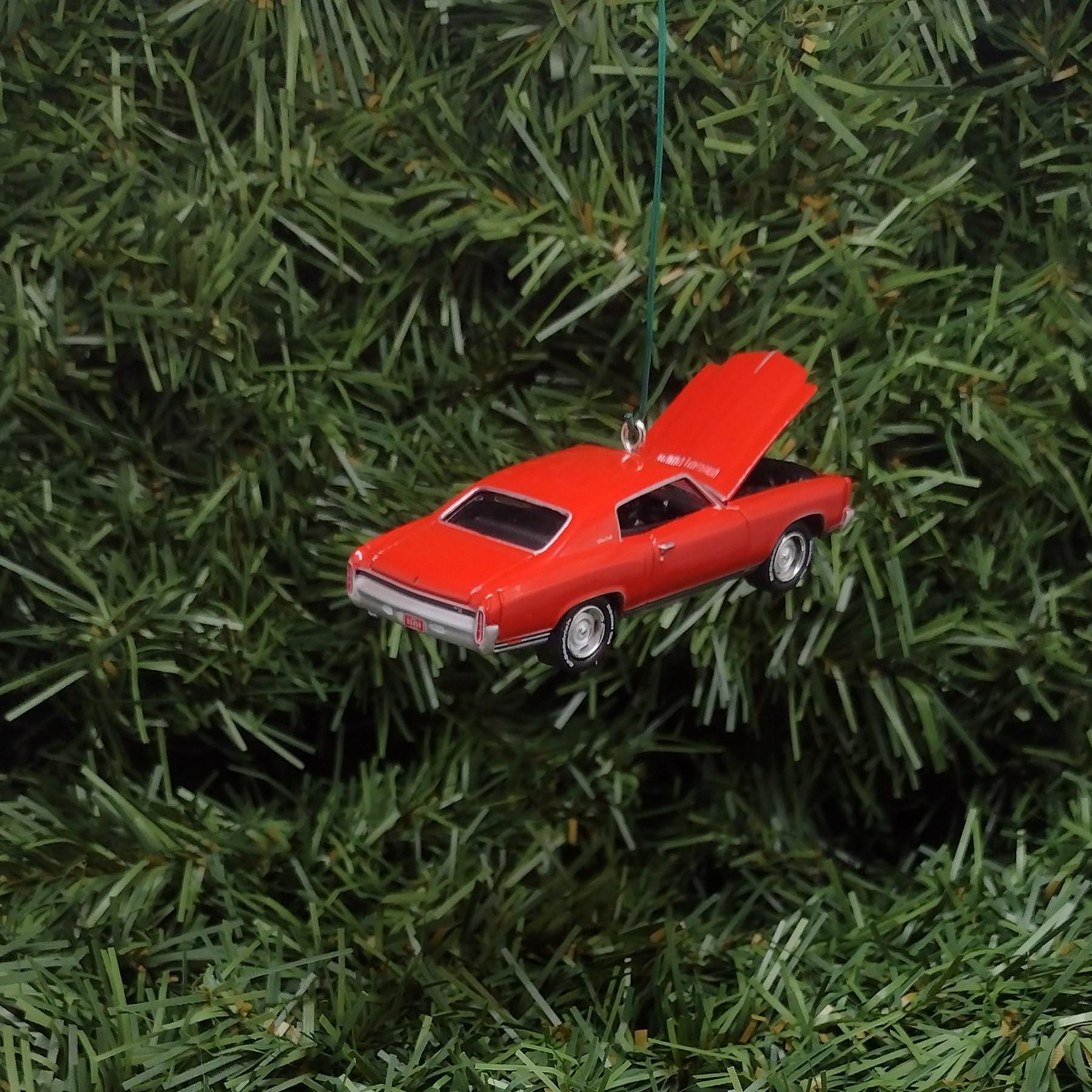Chevy MONTE CARLO SS 1971 Ornament Christmas Tree Decoration 71 Chevrolet Unique Xmas Gift Idea Hood Opens Red