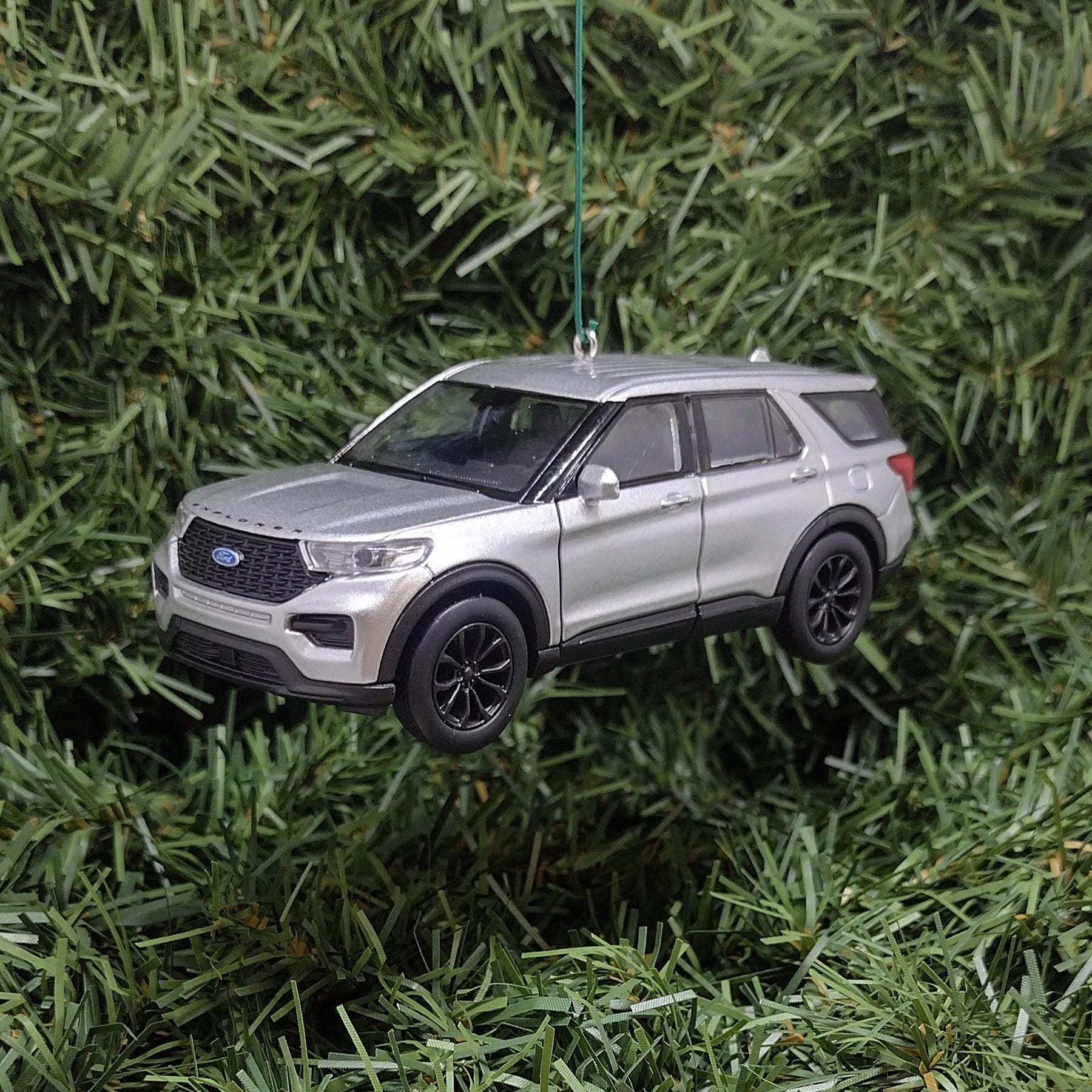 FORD Explorer Ornament Christmas Tree Decoration 2023 Fun Automotive Xmas Gift Idea 5 inch Silver Blue Red 2020 2021 2022 2024