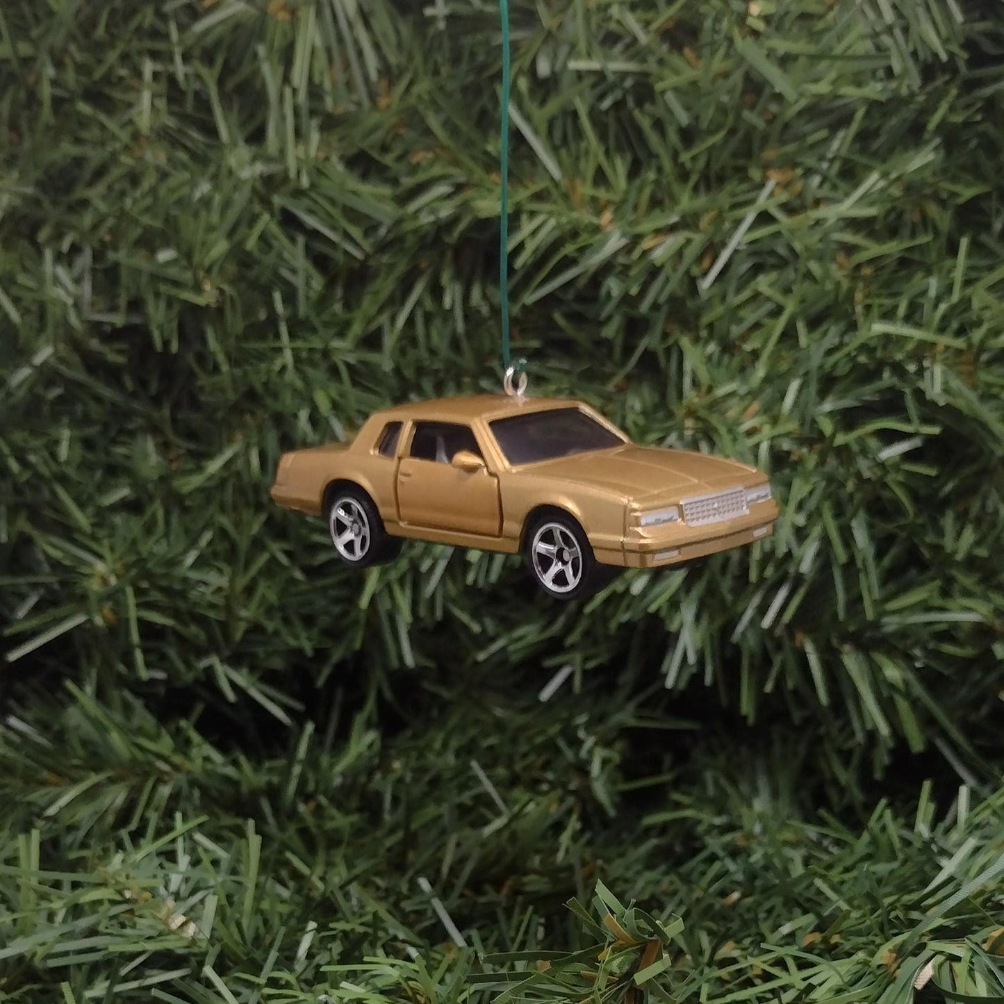 Chevy 1988 MONTE CARLO LS Ornament Christmas Tree Decoration Chevrolet Unique Xmas Gift Idea Nice Detail Doors Open