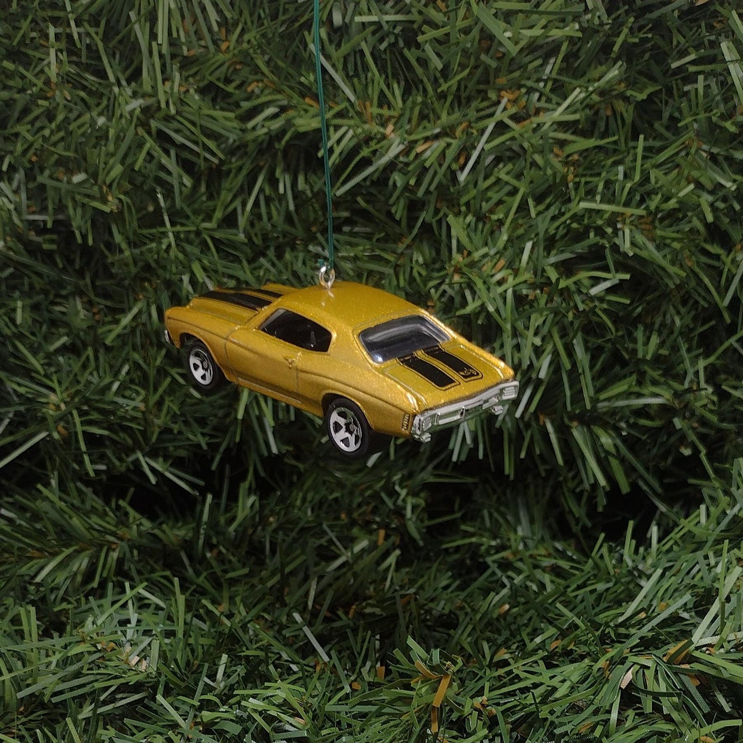 Chevy Chevelle SS 1970 Ornament Christmas tree decoration fun gift for car enthusiast Chevrolet unique xmas gift idea