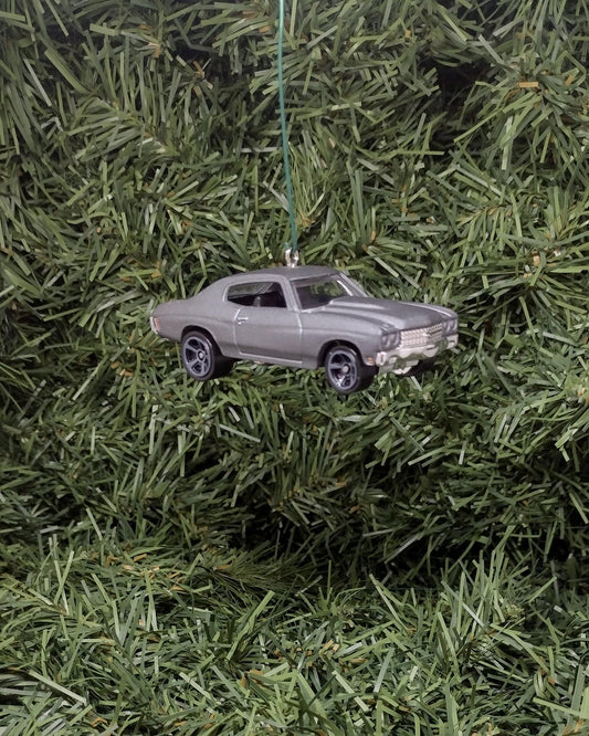 Chevy Chevelle SS 1970 Ornament Christmas Tree Decoration Fun Gift For Car Enthusiast Chevrolet Unique Xmas Gift Idea Flat Gray