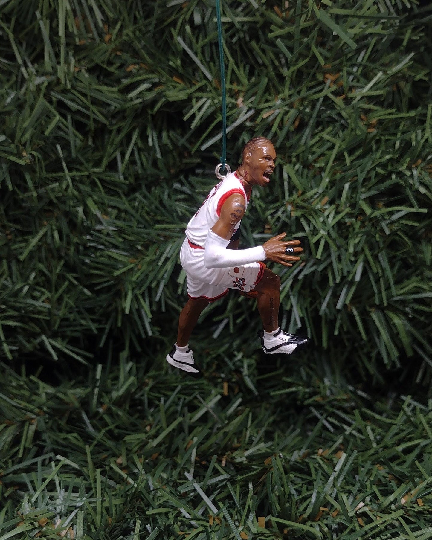 Allen Iverson 76ERS Ornament Christmas tree decoration unique Xmas gift Philadelphia Sixers 2.5 inch