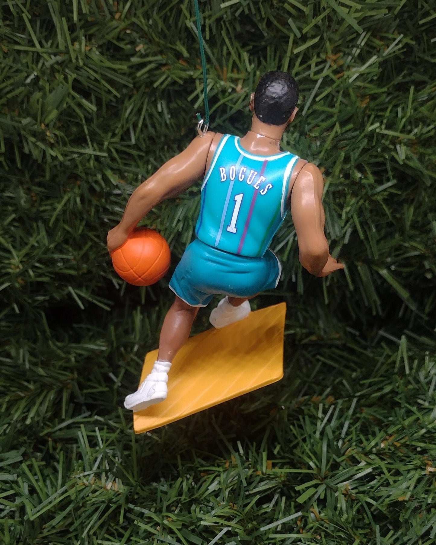 CHARLOTTE HORNETS Christmas Ornaments Larry Johnson Muggsy Bogues Anthony Mason Glen Rice Xmas Tree Gift
