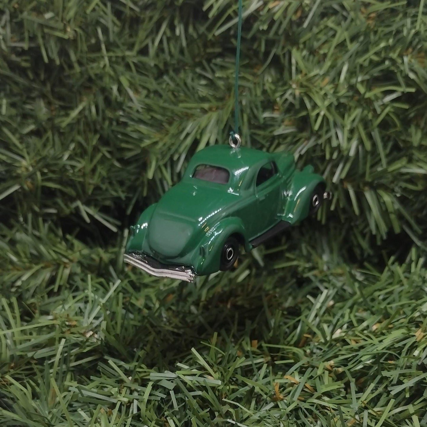 1936 Ford Coupe Ornament Christmas Gift Xmas Tree Decoration Green Red