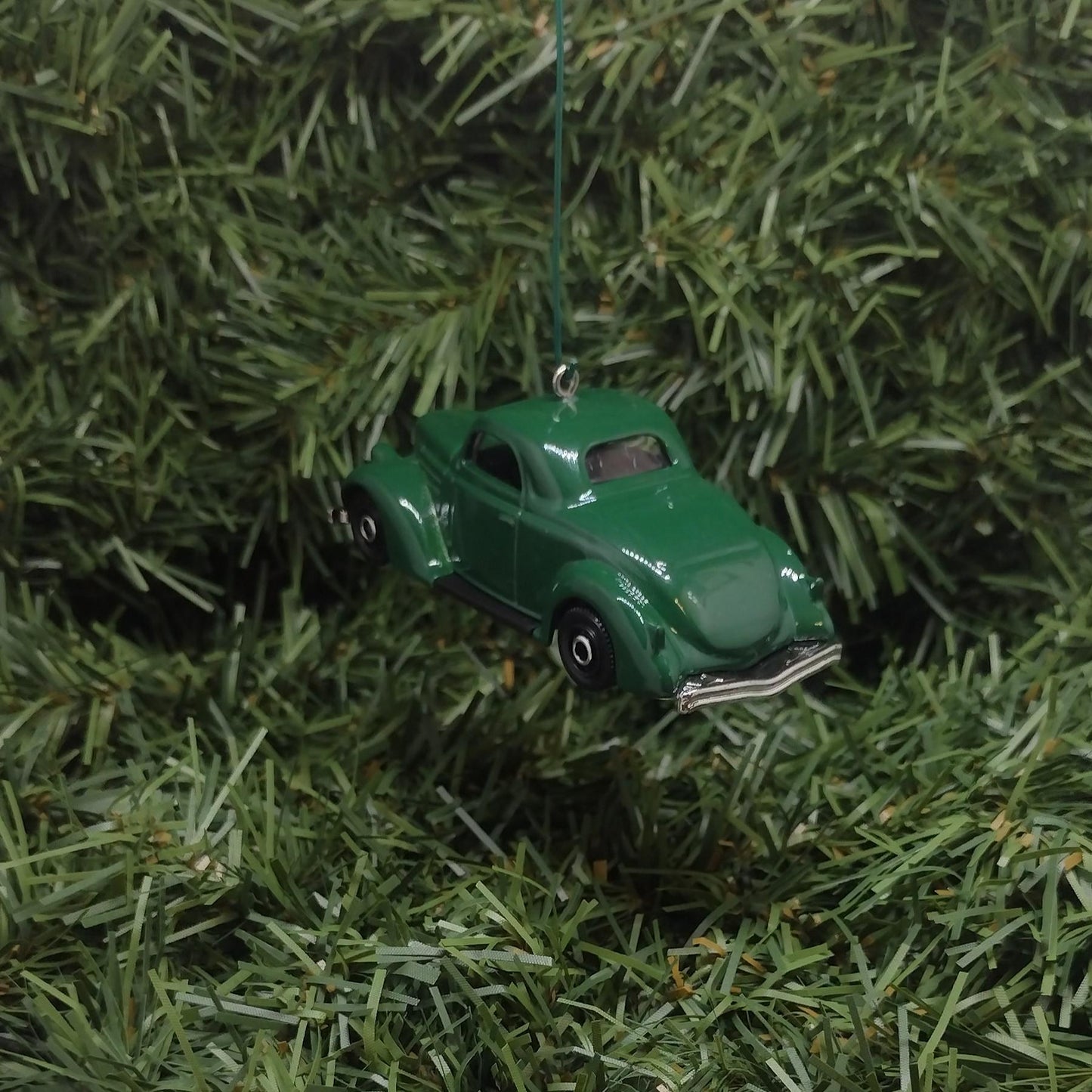 1936 Ford Coupe Ornament Christmas Gift Xmas Tree Decoration Green Red