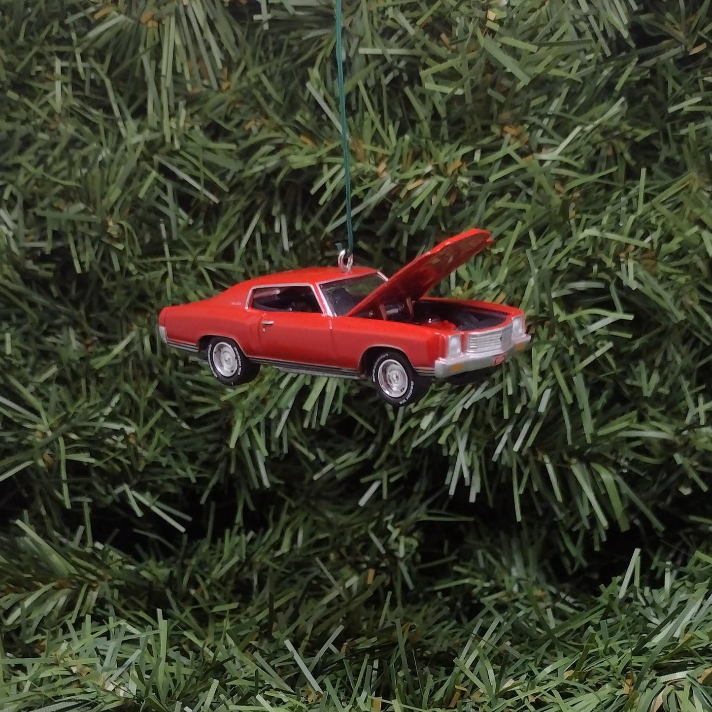 Chevy MONTE CARLO SS 1971 Ornament Christmas Tree Decoration 71 Chevrolet Unique Xmas Gift Idea Hood Opens Red
