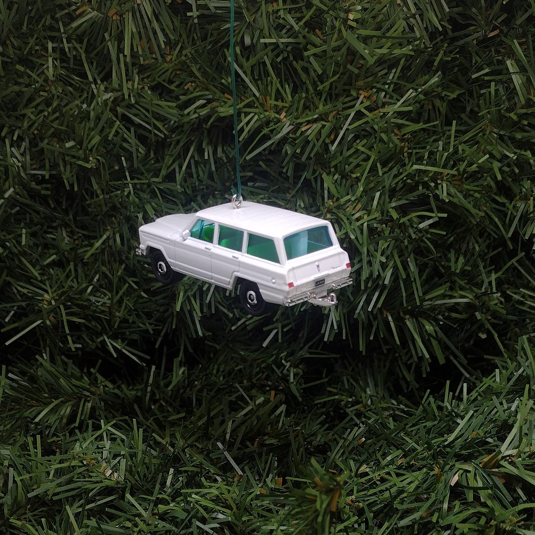 1964 JEEP WAGONEER Ornament Christmas Gift Idea Unique Xmas Tree Decoration 4x4 SUV White