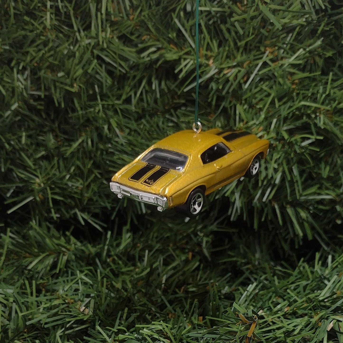 Chevy Chevelle SS 1970 Ornament Christmas tree decoration fun gift for car enthusiast Chevrolet unique xmas gift idea