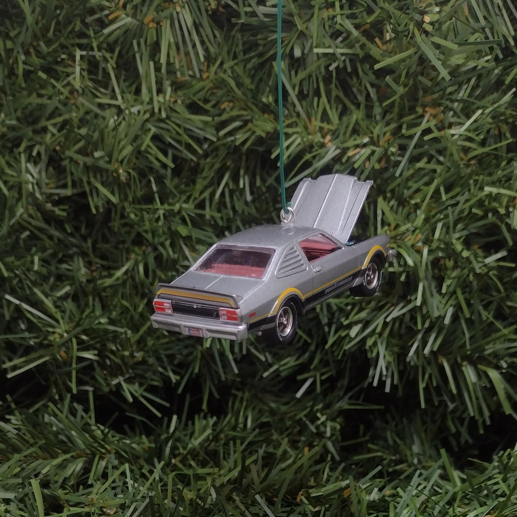 Plymouth 1976 Volare Road Runner Ornament Mopar Christmas Tree Decoration