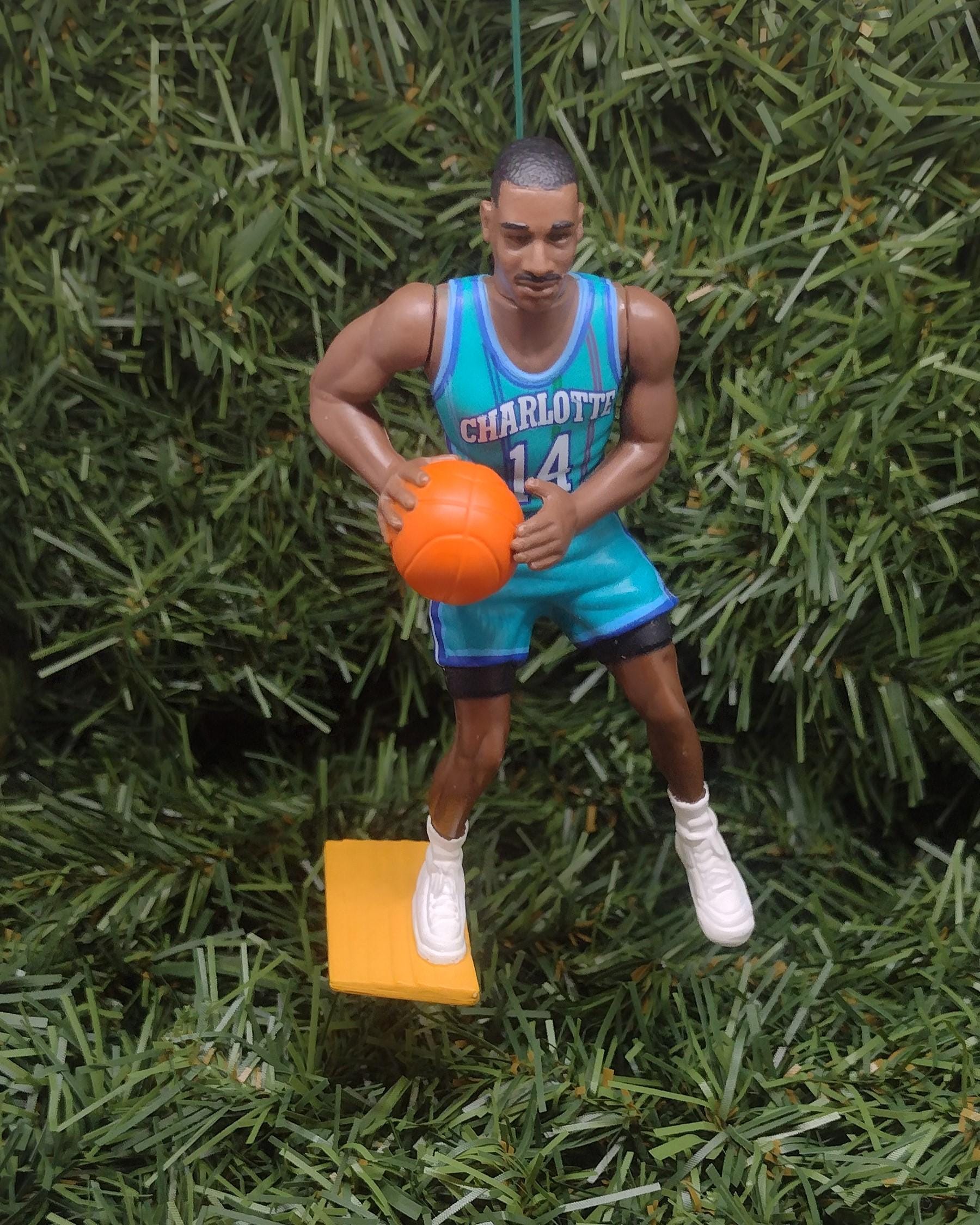 CHARLOTTE HORNETS Christmas Ornaments Larry Johnson Muggsy Bogues Anthony Mason Glen Rice Xmas Tree Gift