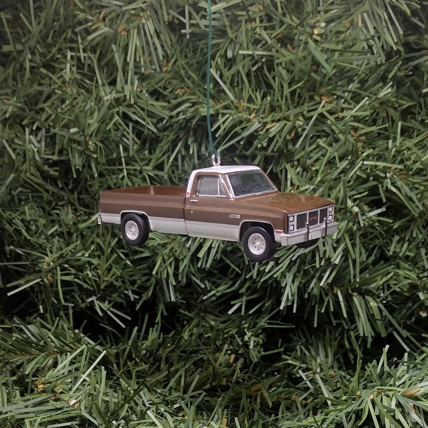 GMC Sierra Ornament 1984 2500 Truck Christmas Gift General Motors Pickup Xmas Decoration Brown/White