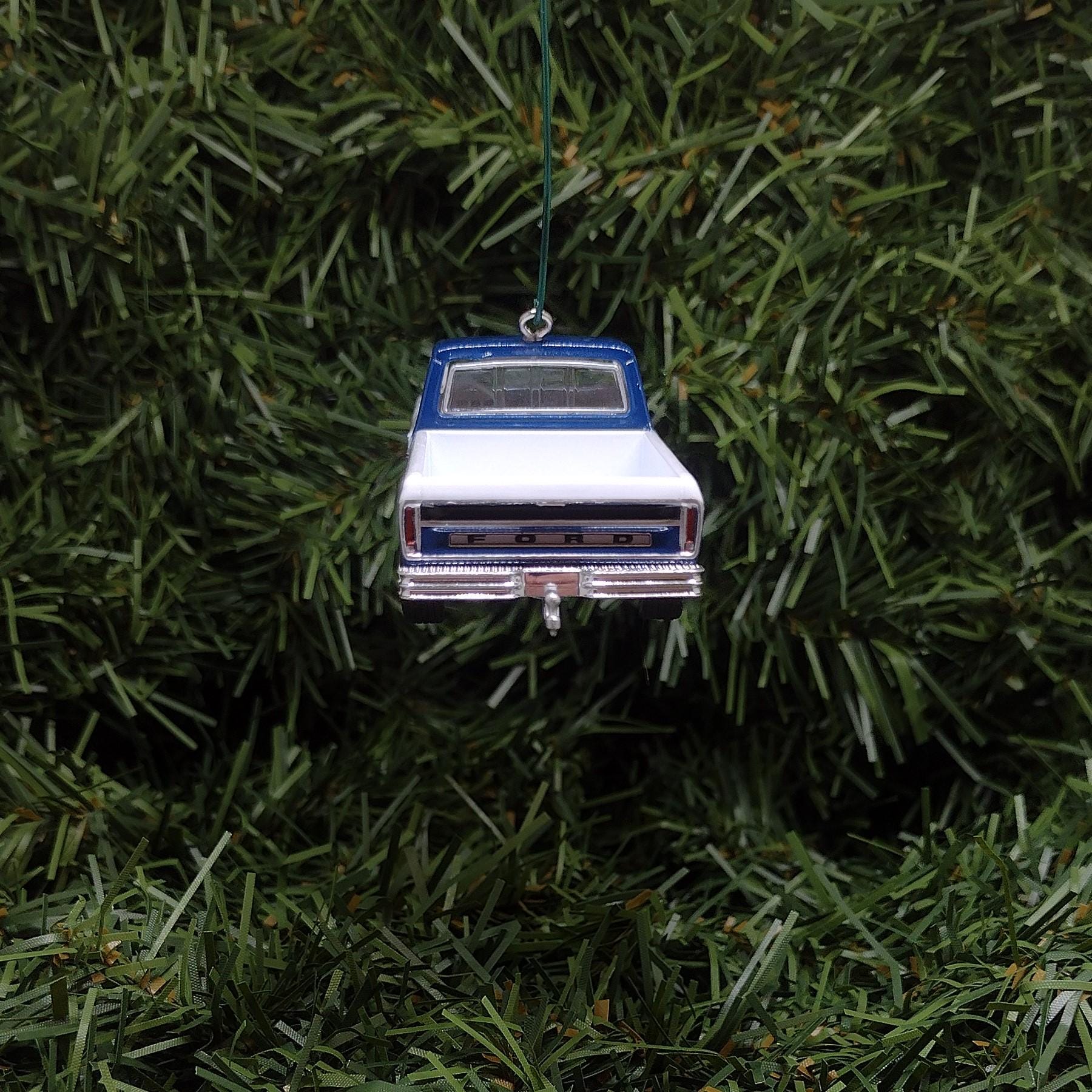 Ford F-150 Christmas Ornament 1976 F150 Ranger XLT Truck Unique Gift Xmas Tree Decoration 3 inch