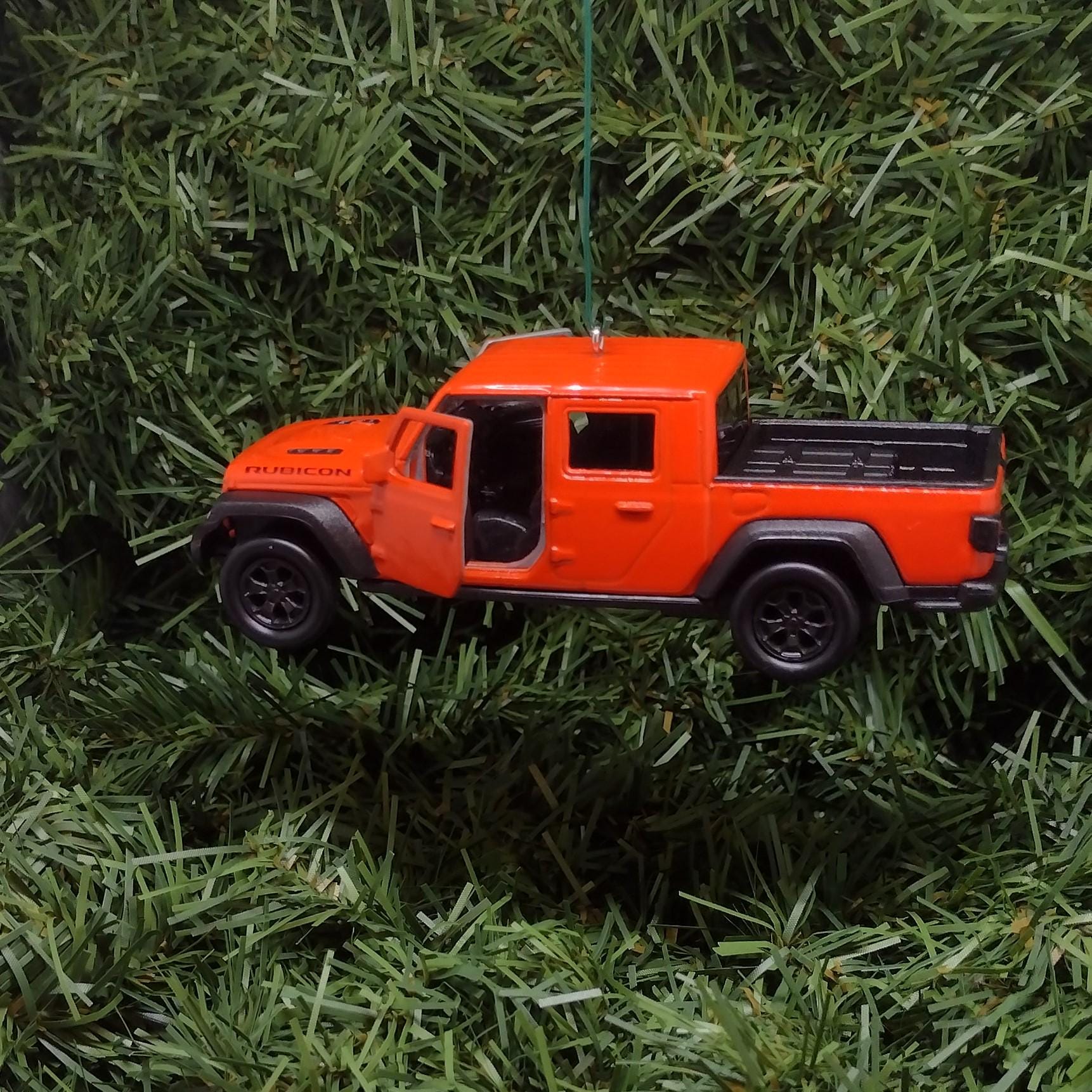JEEP GLADIATOR Ornament Christmas Gift Xmas Tree Decoration 5 inch Orange 2019-2024