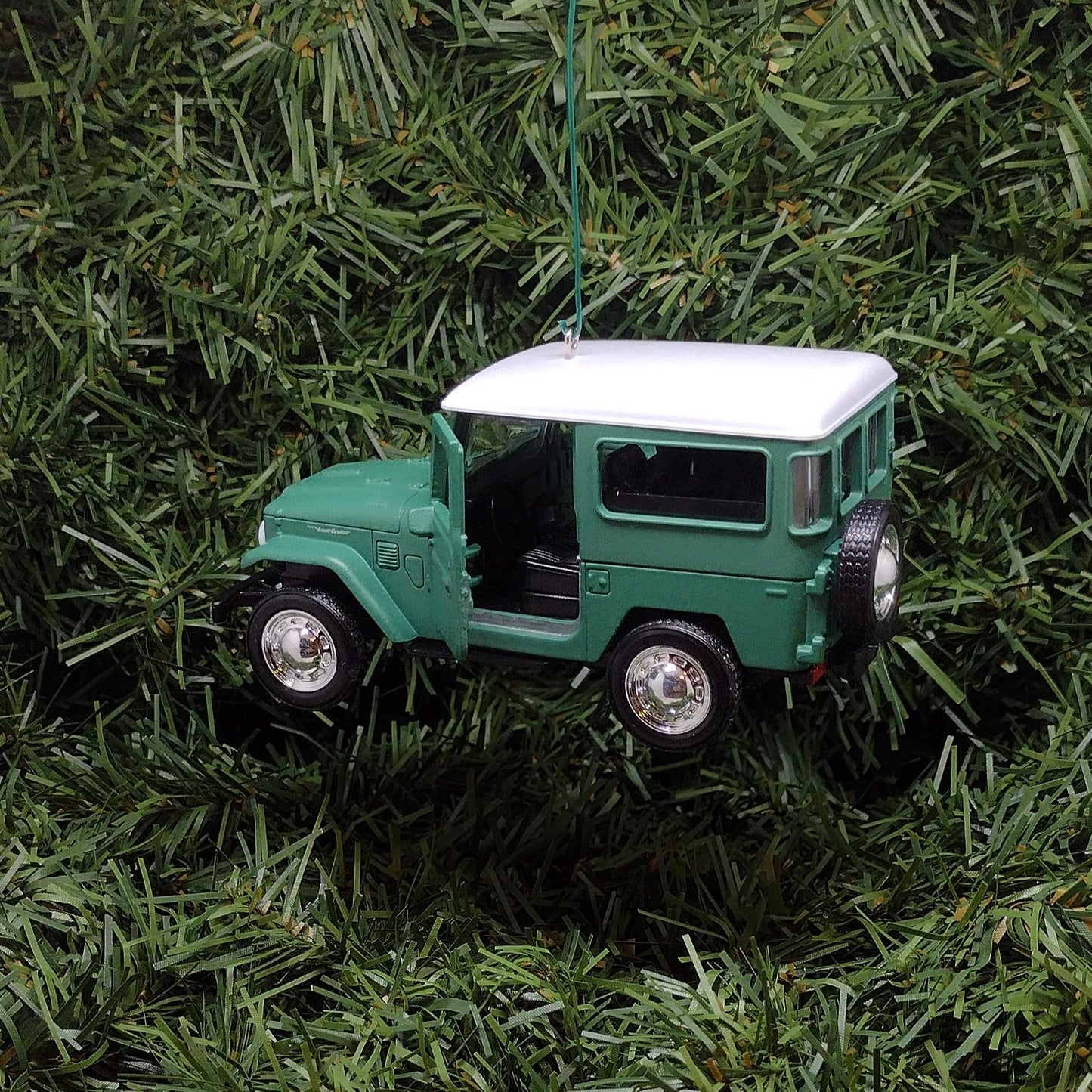 TOYOTA Land Cruiser Ornament 1960 J40 FJ40 Christmas Decoration Unique Gift 4.5 Inch Green