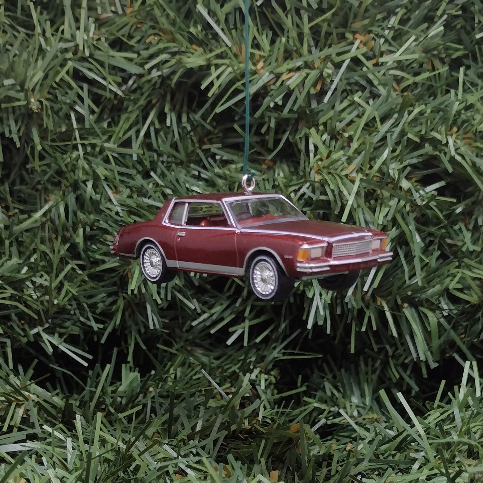 Chevy 1979 MONTE CARLO Ornament Christmas Decoration Chevrolet Unique Xmas Gift Idea Carmine/Dark Carmine
