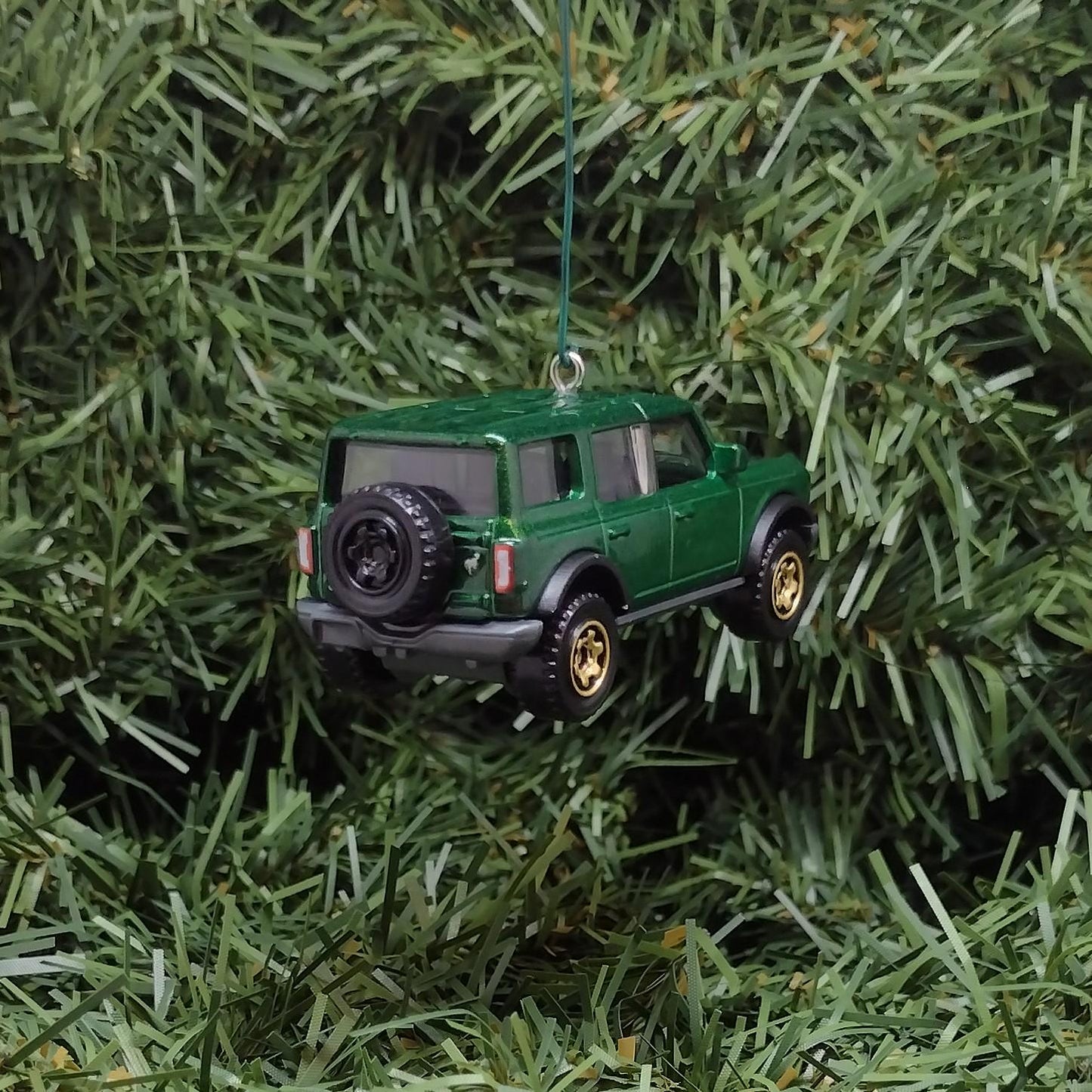 Ford Bronco Ornament 2021 4 door Christmas Decoration Unique Gift Idea 2022 2023 2024 Green
