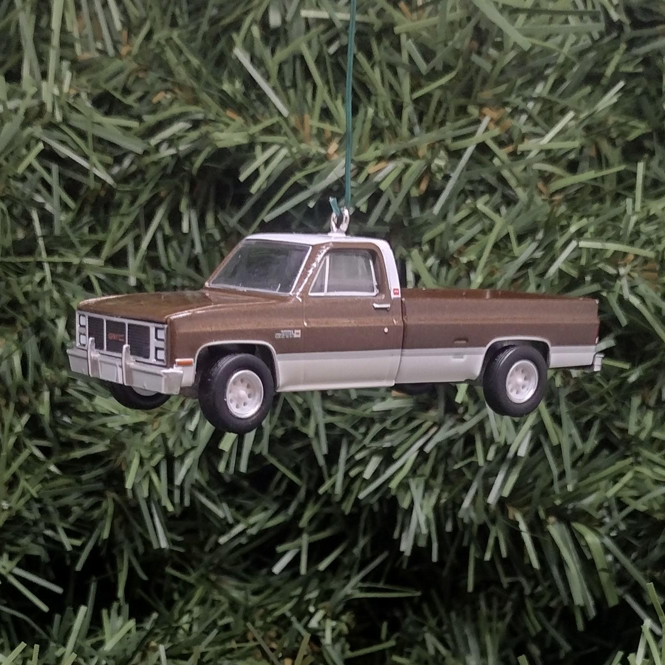 GMC Sierra Ornament 1984 2500 Truck Christmas Gift General Motors Pickup Xmas Decoration Brown/White