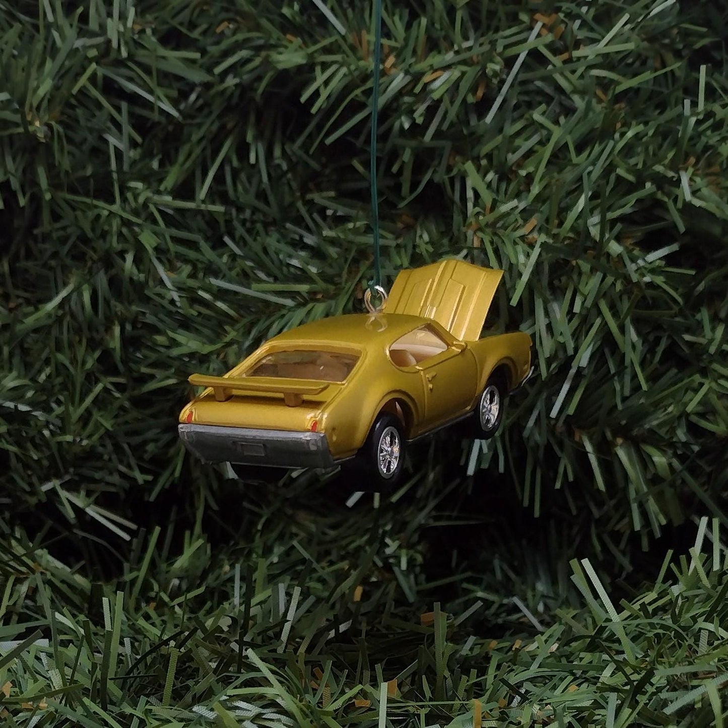 OLDSMOBILE 442 Ornament 1969 Olds Christmas Tree Decoration Unique Gift Idea Hood Opens