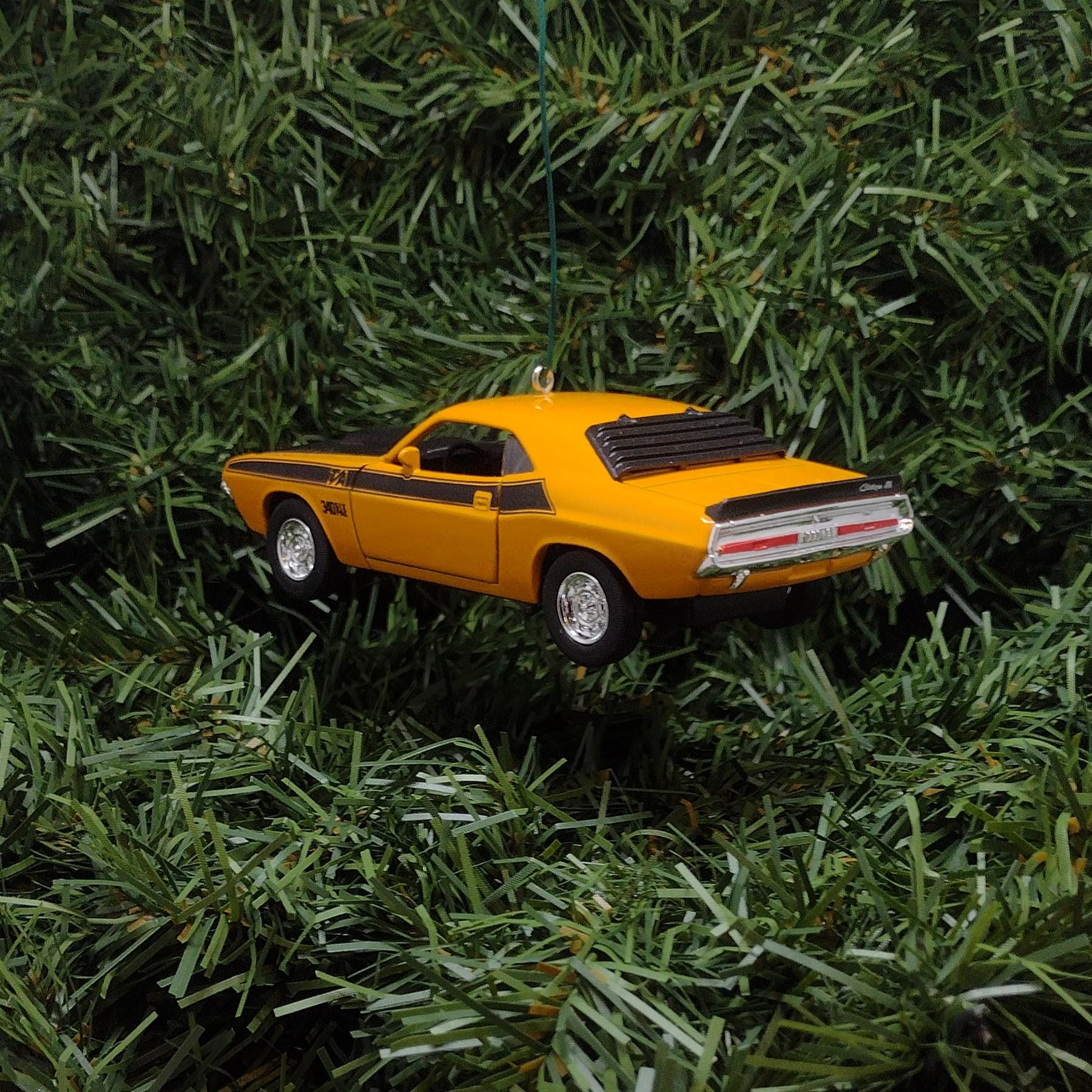 DODGE Challenger Ornament 1970 340 Six Pack Christmas Gift Unique Xmas Tree Decoration Yellow