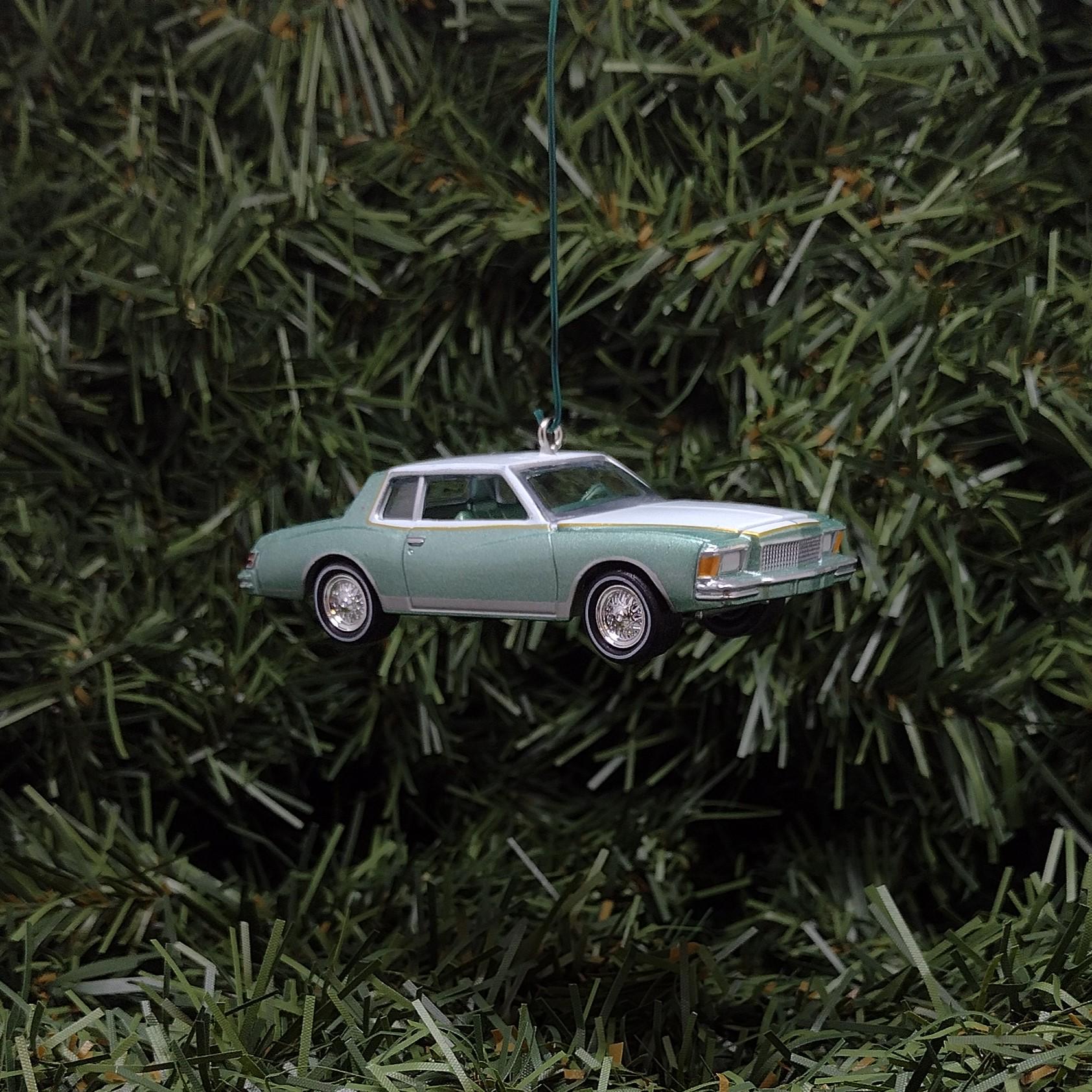 Chevy 1979 MONTE CARLO Ornament Christmas Decoration Chevrolet Unique Xmas Gift Idea Green Nice Detail