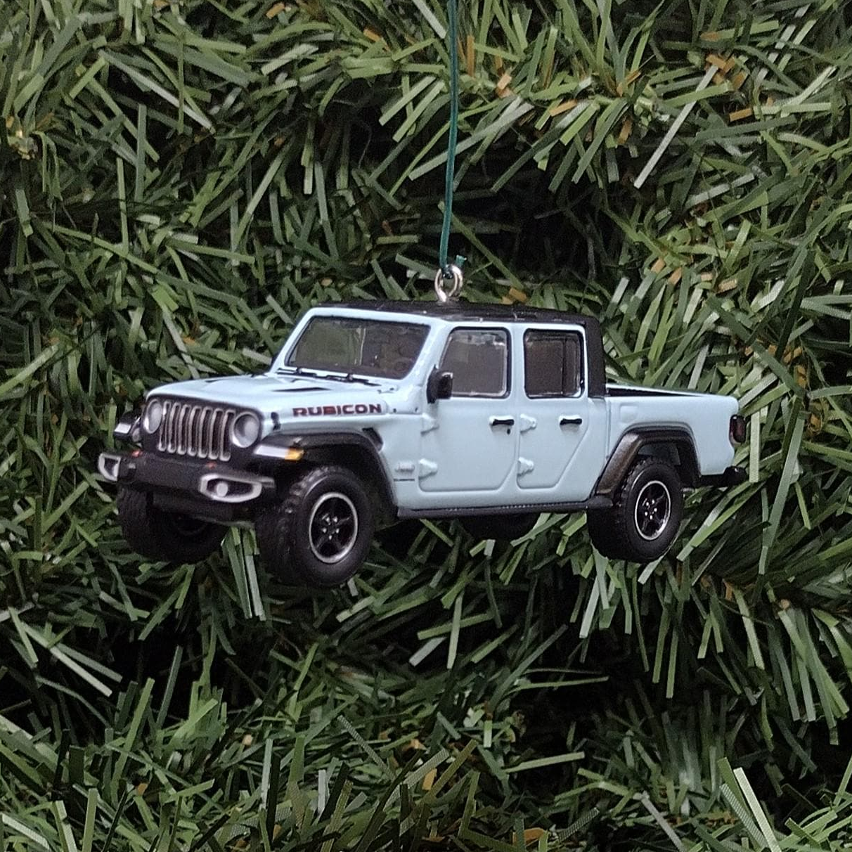 JEEP GLADIATOR Ornament Christmas Gift idea unique Xmas decoration 4x4 SUV 2020-2023 Earl Coat