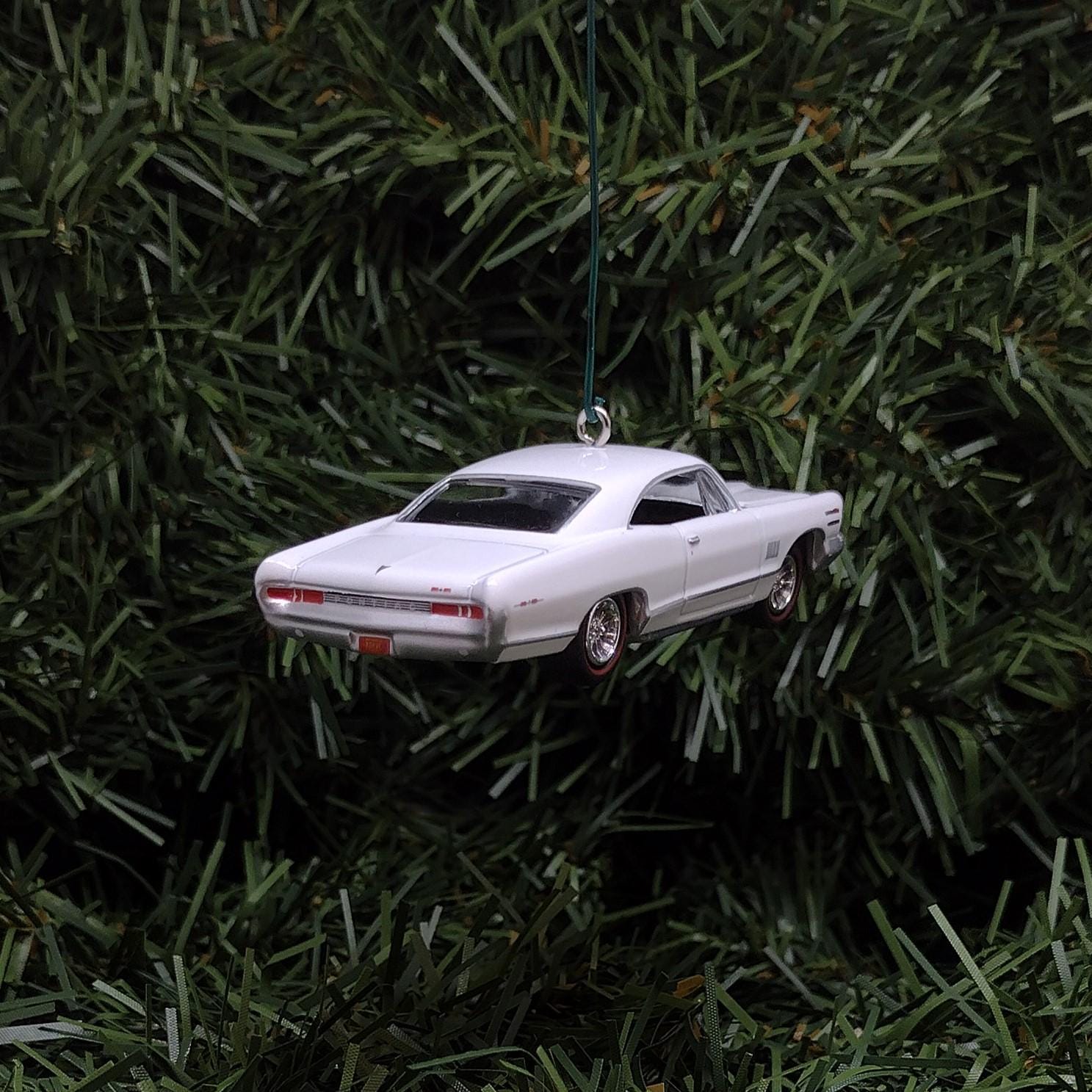Pontiac Catalina Ornament 1965 2+2 Royal Bobcat Christmas Tree Decoration Xmas Gift Cameo Ivory White