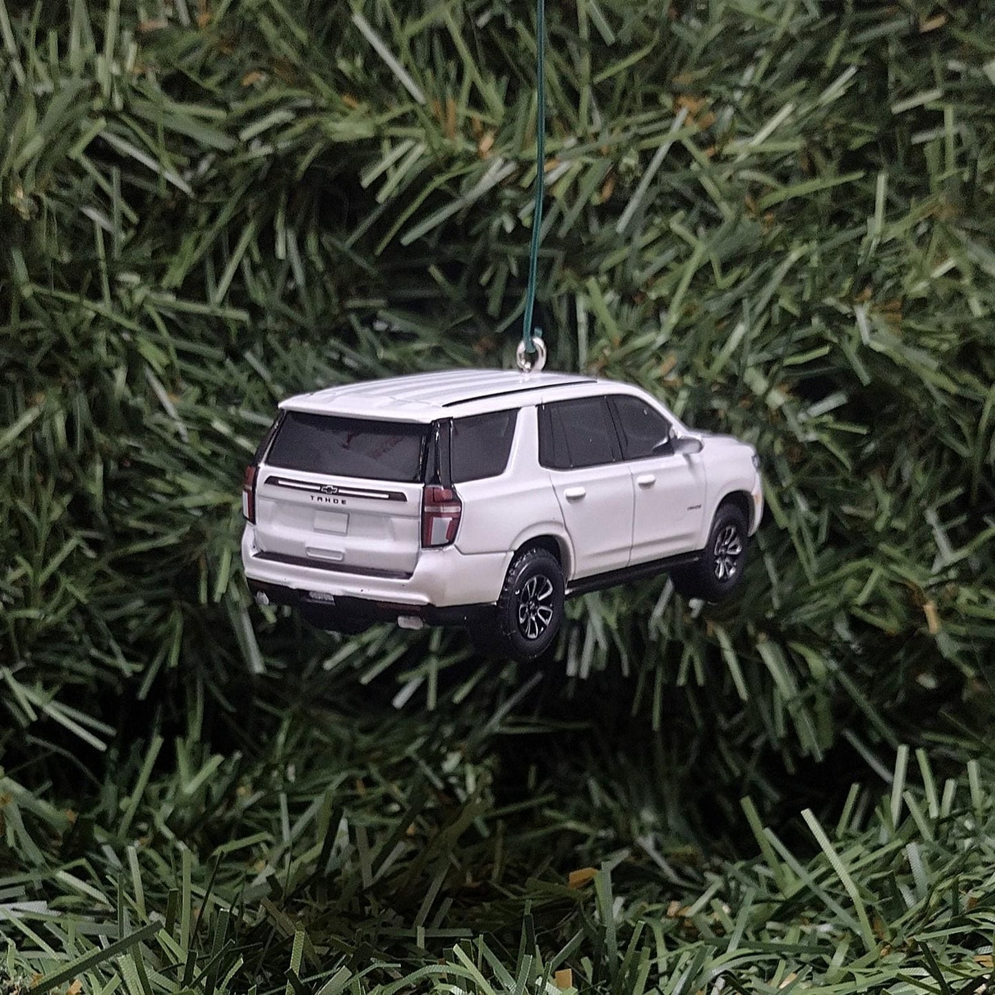 Chevy Tahoe Ornament Christmas Gift 2024 Chevrolet Xmas Decoration Great Detail 2021-2023 White