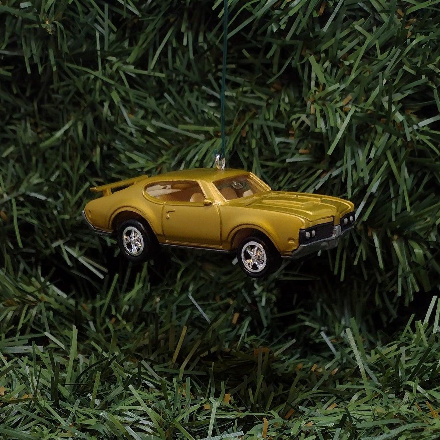 OLDSMOBILE 442 Ornament 1969 Olds Christmas Tree Decoration Unique Gift Idea Hood Opens