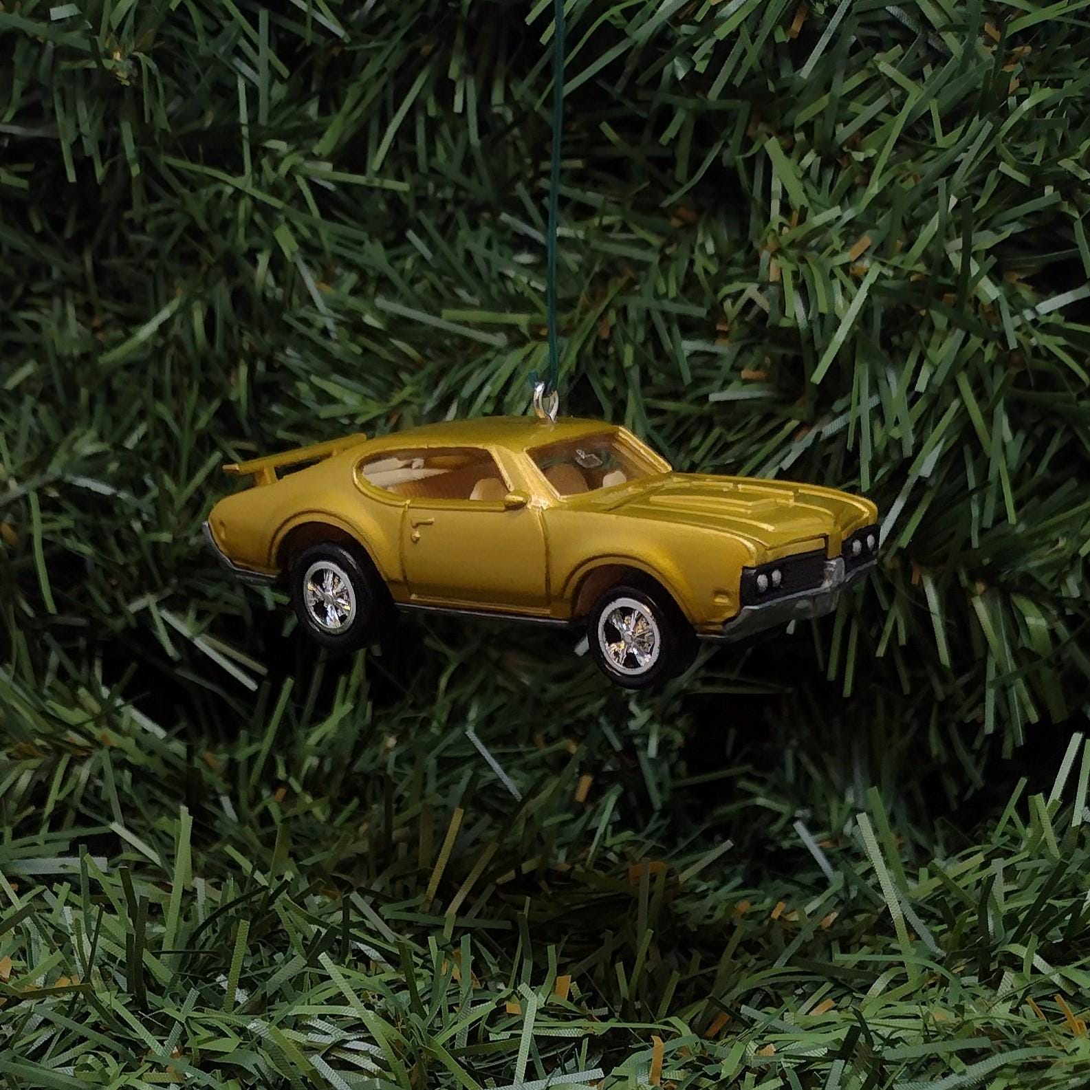 OLDSMOBILE 442 Ornament 1969 Olds Christmas Tree Decoration Unique Gift Idea Hood Opens