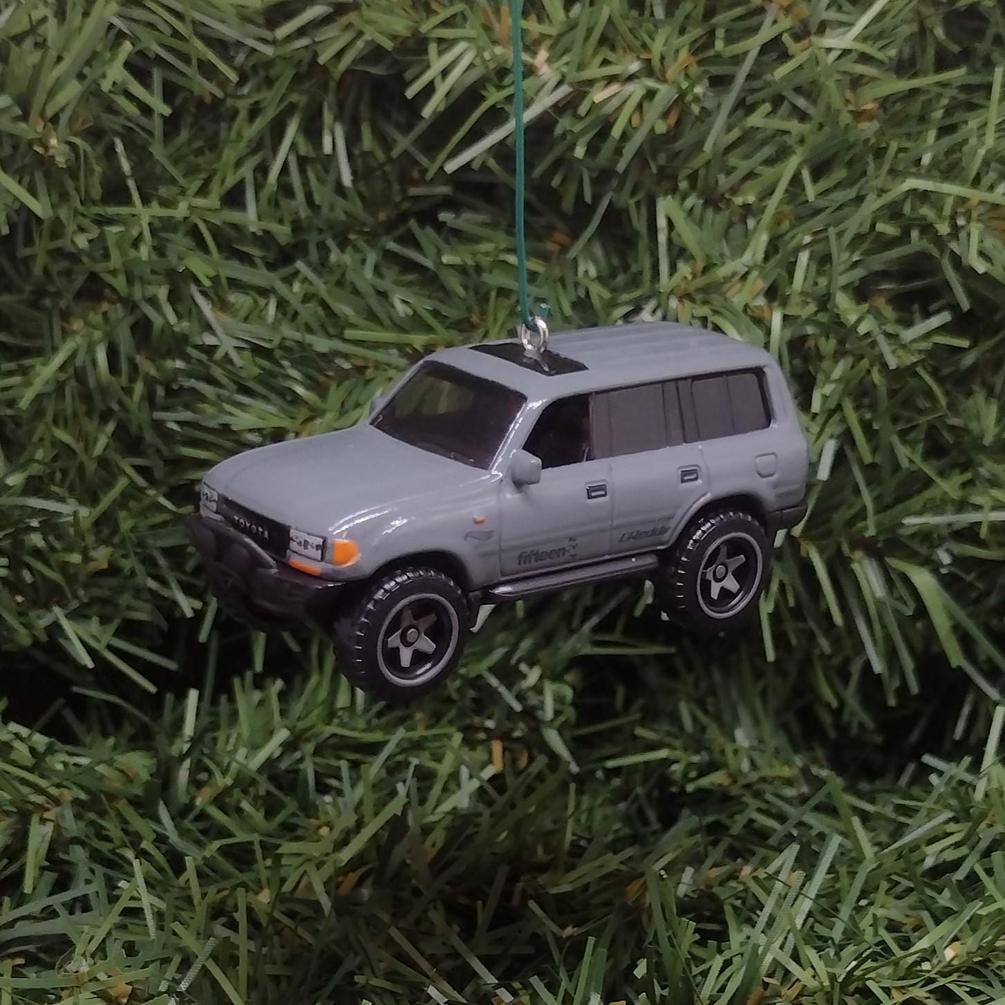 TOYOTA Landcruiser 80 Ornament Christmas Gift Idea Unique Xmas Decoration 4x4 SUV Land Cruiser