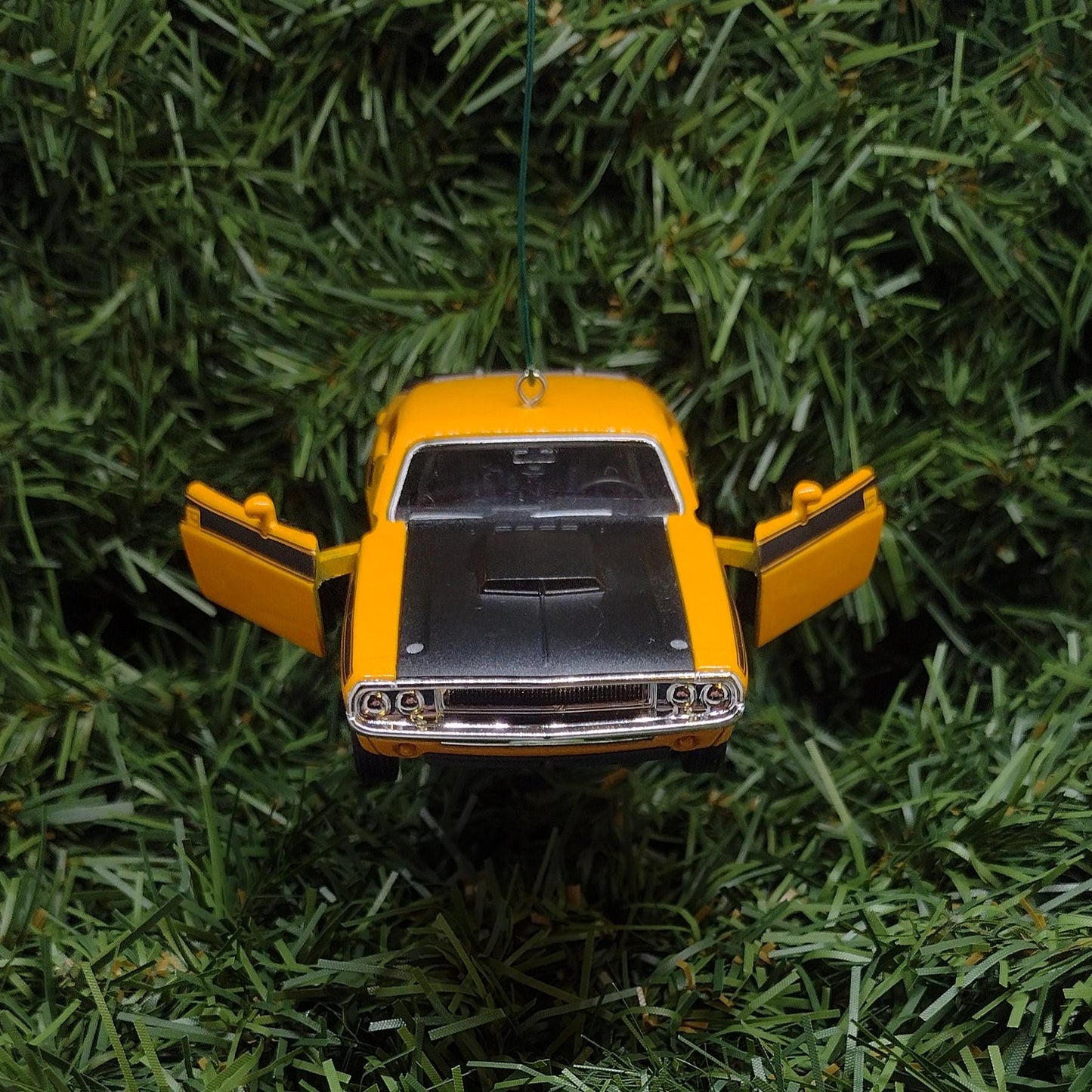 DODGE Challenger Ornament 1970 340 Six Pack Christmas Gift Unique Xmas Tree Decoration Yellow
