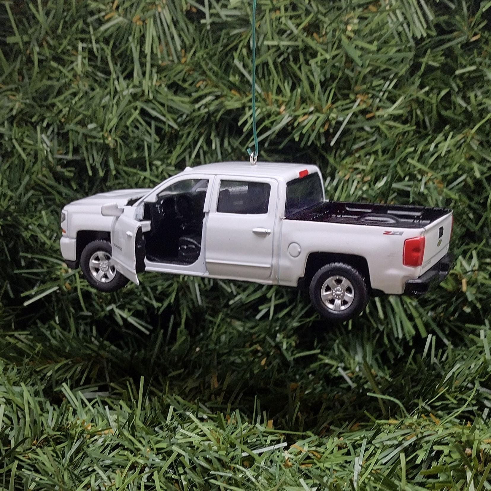 Chevy 2017 Silverado Ornament Christmas Decoration Xmas Gift Idea 5 Inch Chevrolet Z71 Pickup Truck White 2016 2018 White