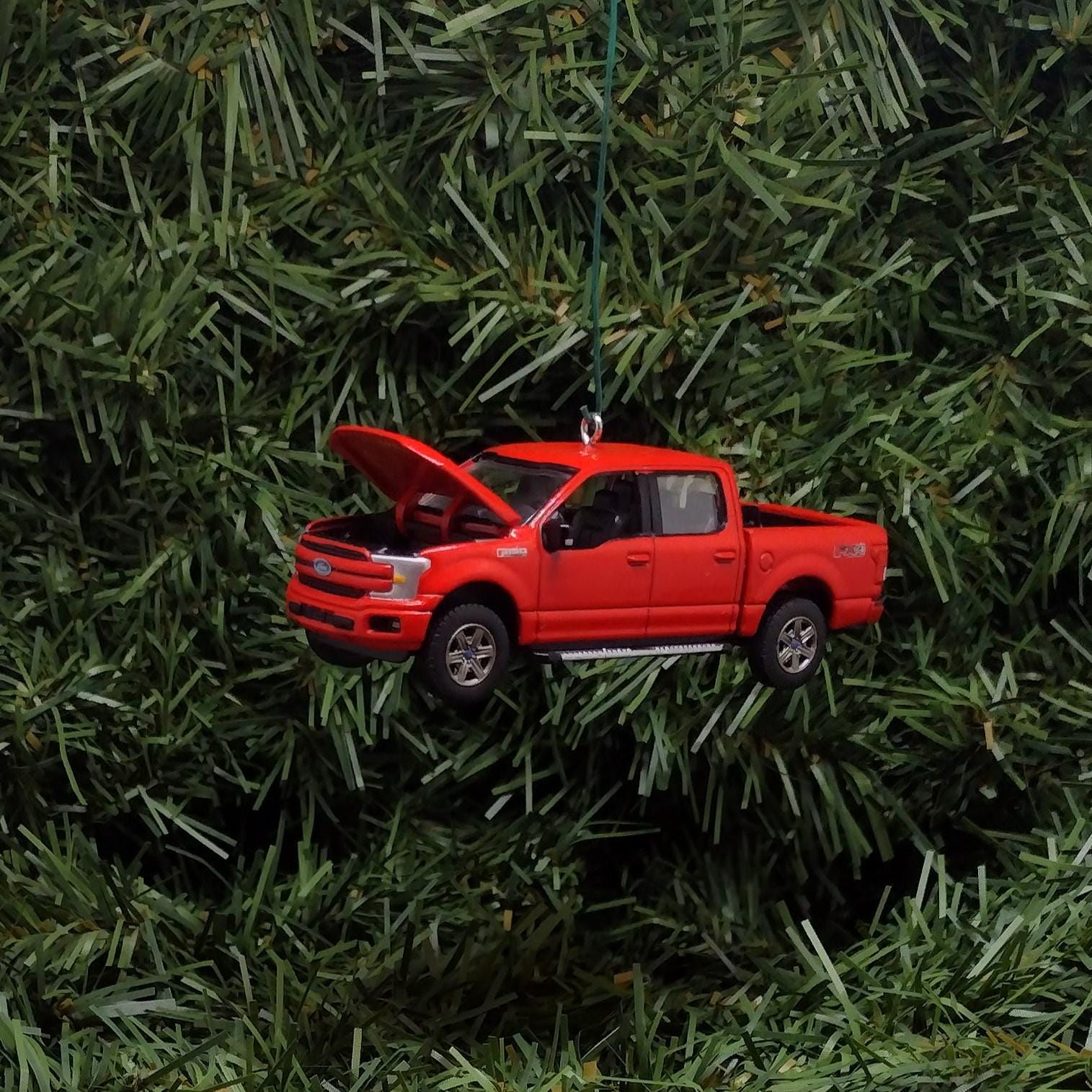 Ford F-150 Ornament 2015-2020 Christmas Gift Idea F150 Truck Lariat Unique Xmas Decoration Great Detail Race Red