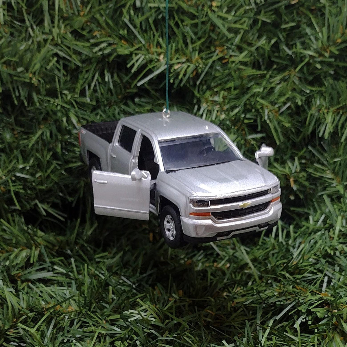 Chevy 2017 Silverado Ornament Christmas Decoration Xmas Gift Idea 5 Inch Chevrolet Z71 Pickup Truck White 2016 2018 Silver
