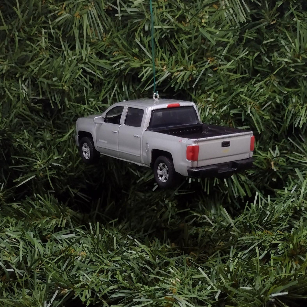 Chevy 2017 Silverado Ornament Christmas Decoration Xmas Gift Idea 5 Inch Chevrolet Z71 Pickup Truck White 2016 2018 Silver