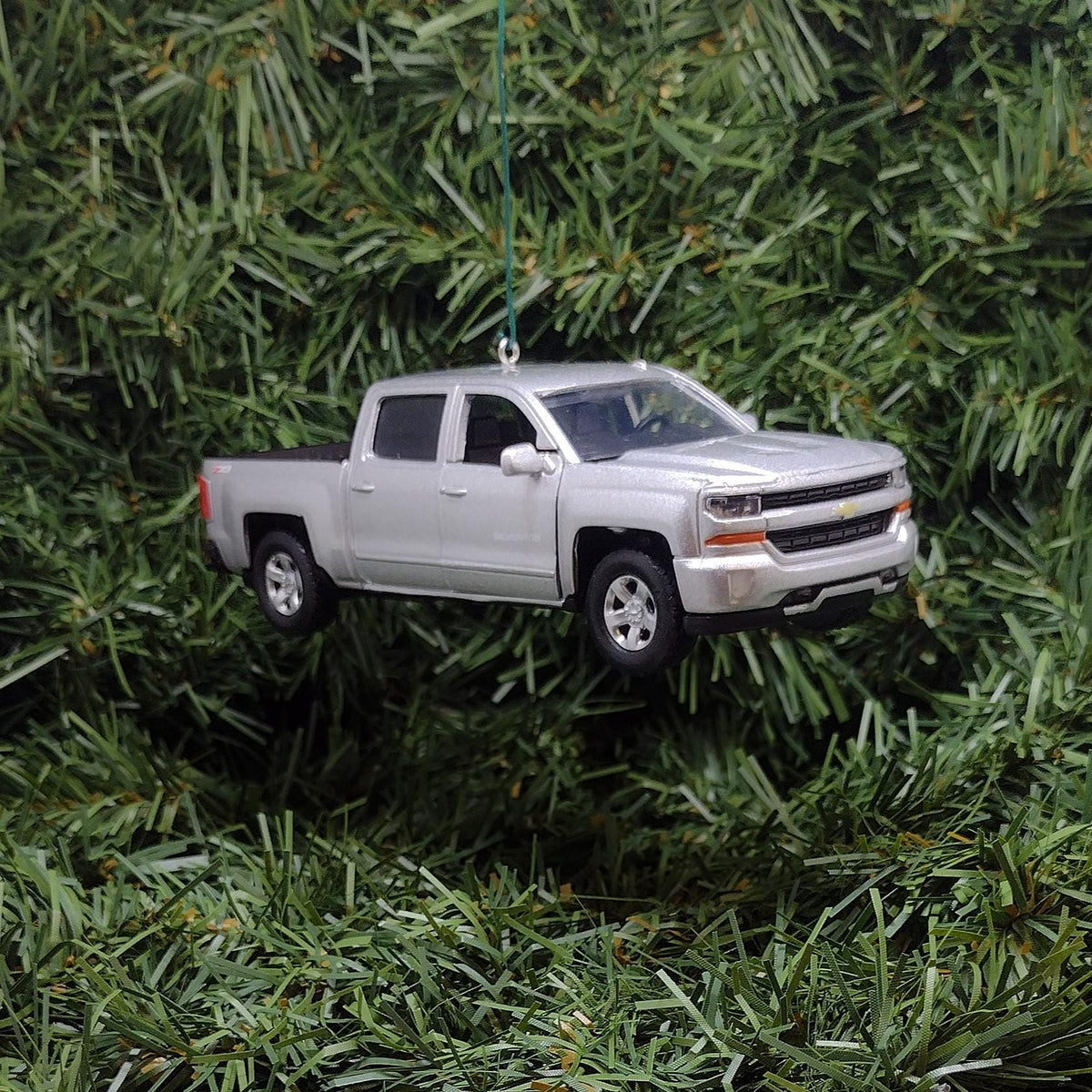 Chevy 2017 Silverado Ornament Christmas Decoration Xmas Gift Idea 5 Inch Chevrolet Z71 Pickup Truck White 2016 2018 Silver