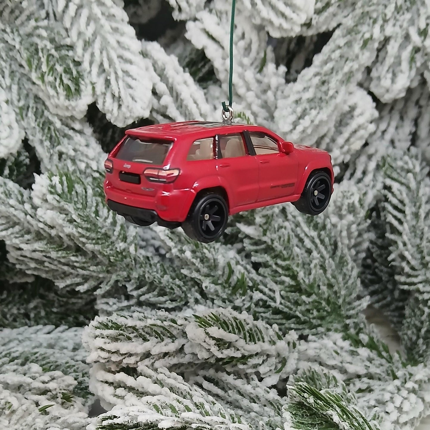 JEEP Grand Cherokee Ornament Christmas Gift 2019 Trackhawk unique Xmas Tree Decoration 4x4 SUV Red
