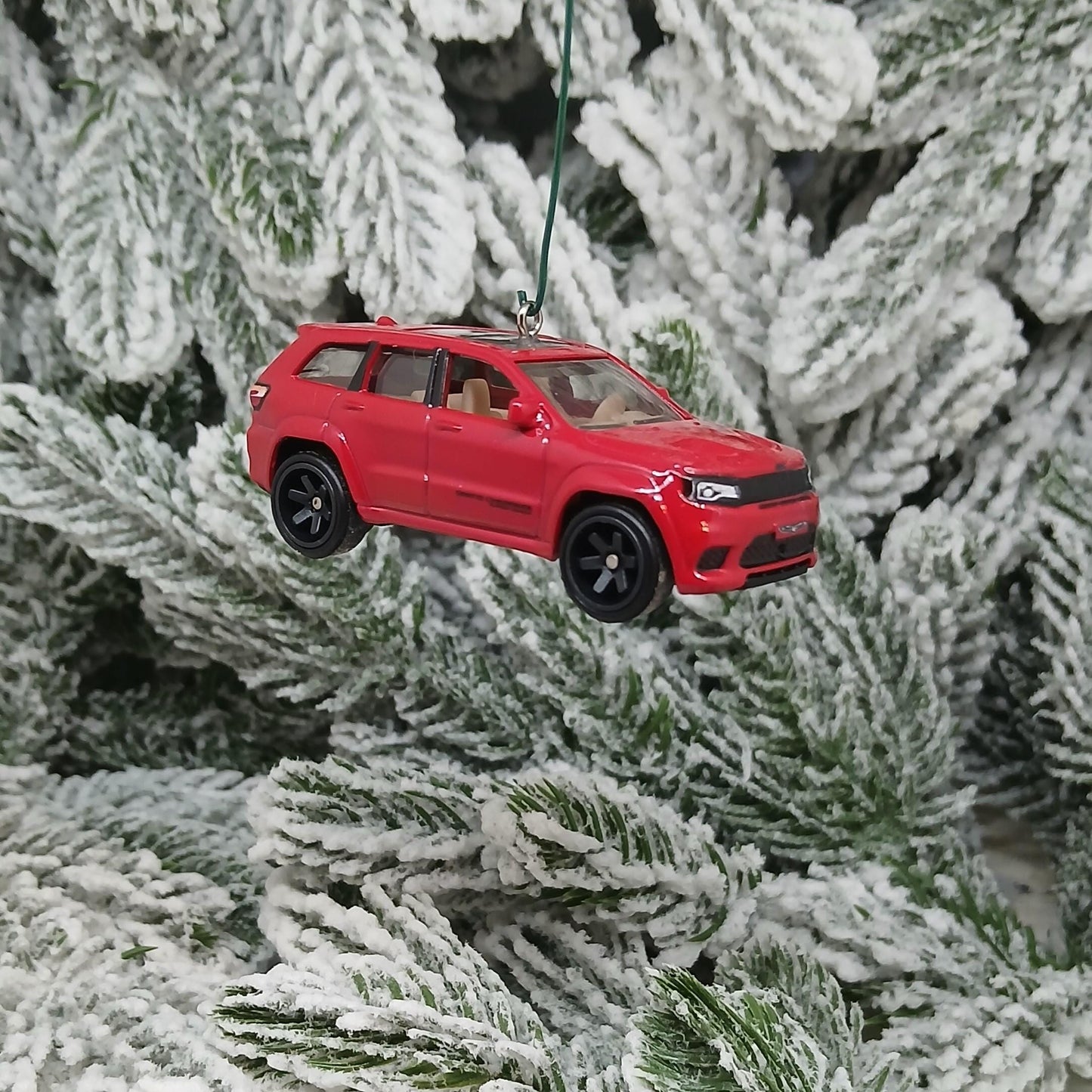 JEEP Grand Cherokee Ornament Christmas Gift 2019 Trackhawk unique Xmas Tree Decoration 4x4 SUV Red